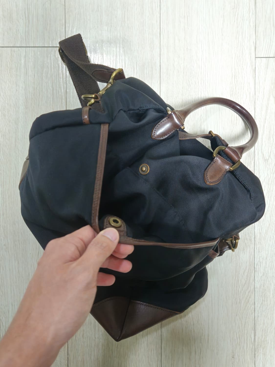 폴로 랄프로렌 블랙 나일론 가죽 트리밍 숄더백 상품이미지4