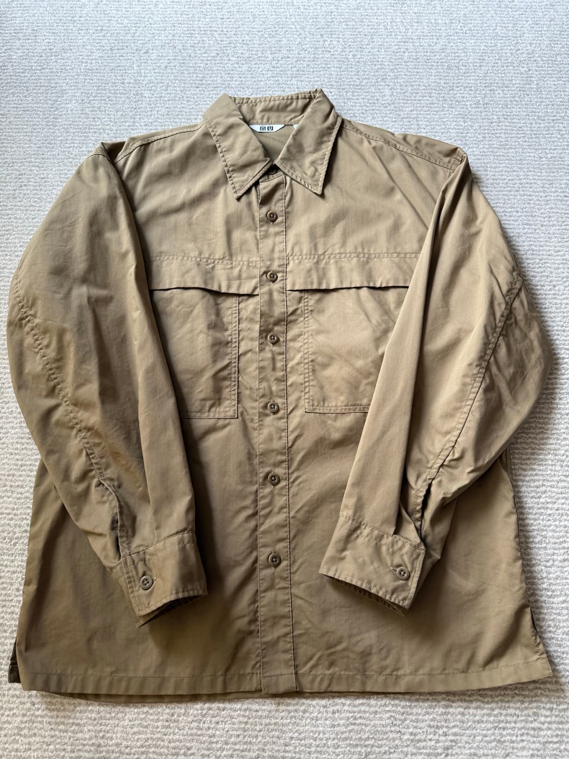 유니클로u 유틸리티 오버셔츠 상품이미지2