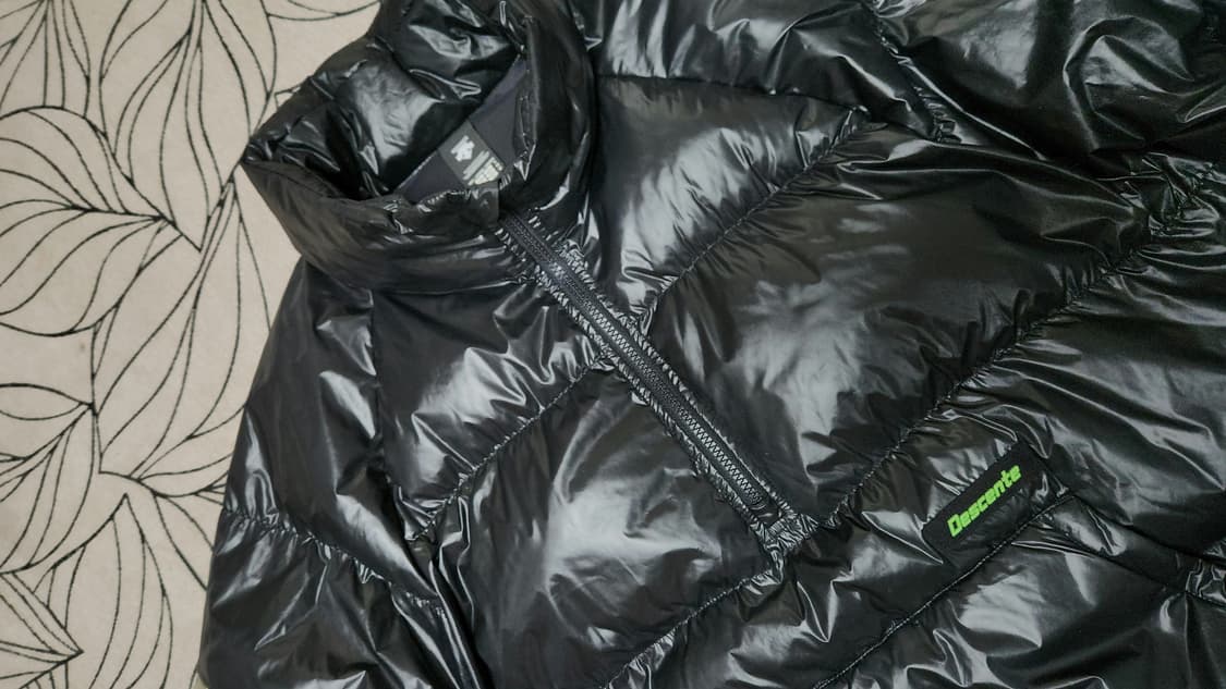 데상트 블랙 푸퍼 패딩 하프 집업 아노락 105~110사이즈 상품이미지2