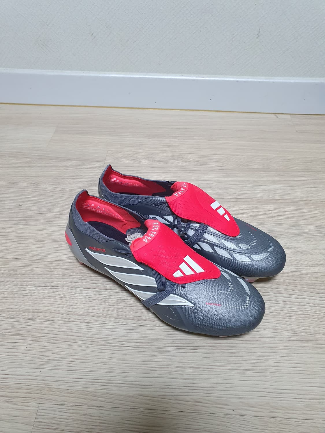 아디다스 프레데터 엘리트 폴드오버 텅 축구화 285 상품이미지2