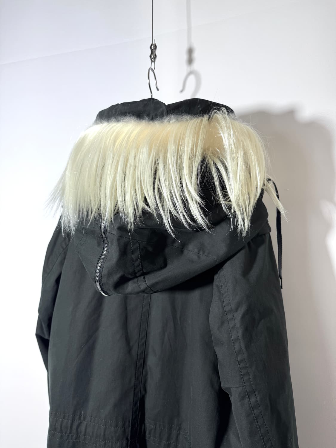 Neil Barret goat fur trim fishtail coat 상품이미지4