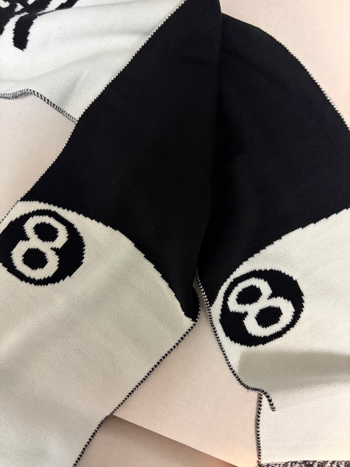 스투시 에잇볼 머플러 상품이미지1