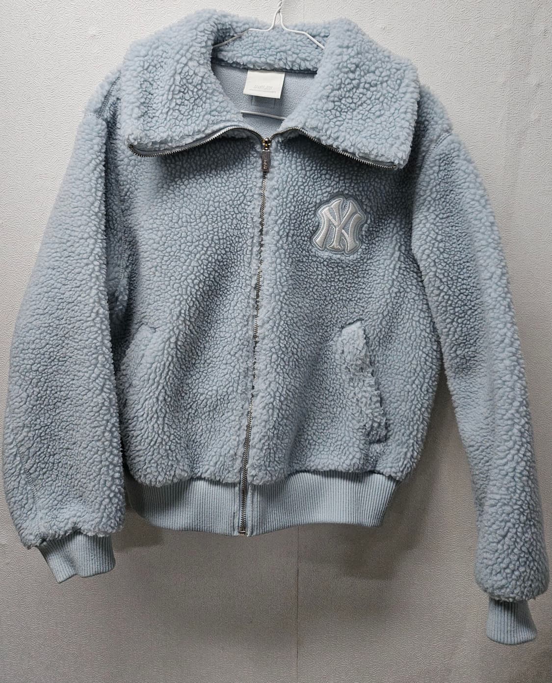 MLB 제뉴인머천다이즈 뉴욕양키스 덤블후리스 XS 상품이미지1