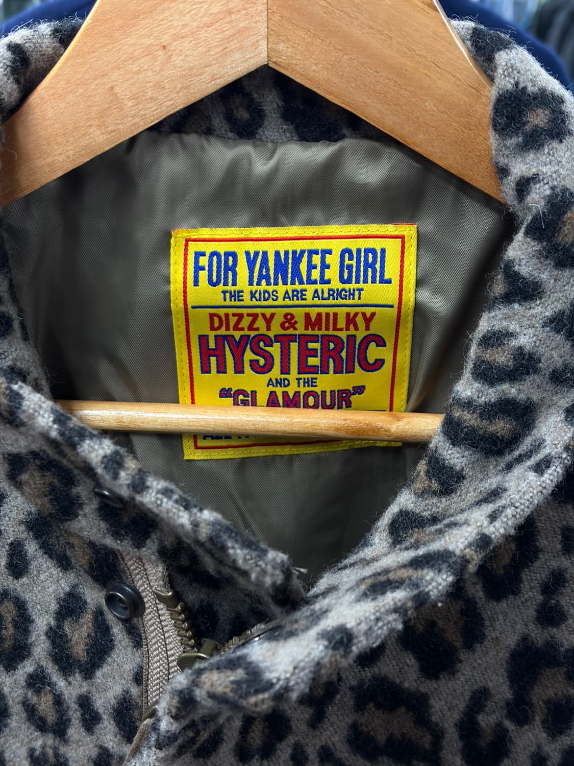 Hysteric Glamour  빅슨라인 자수 M-65 Leopard 상품이미지4