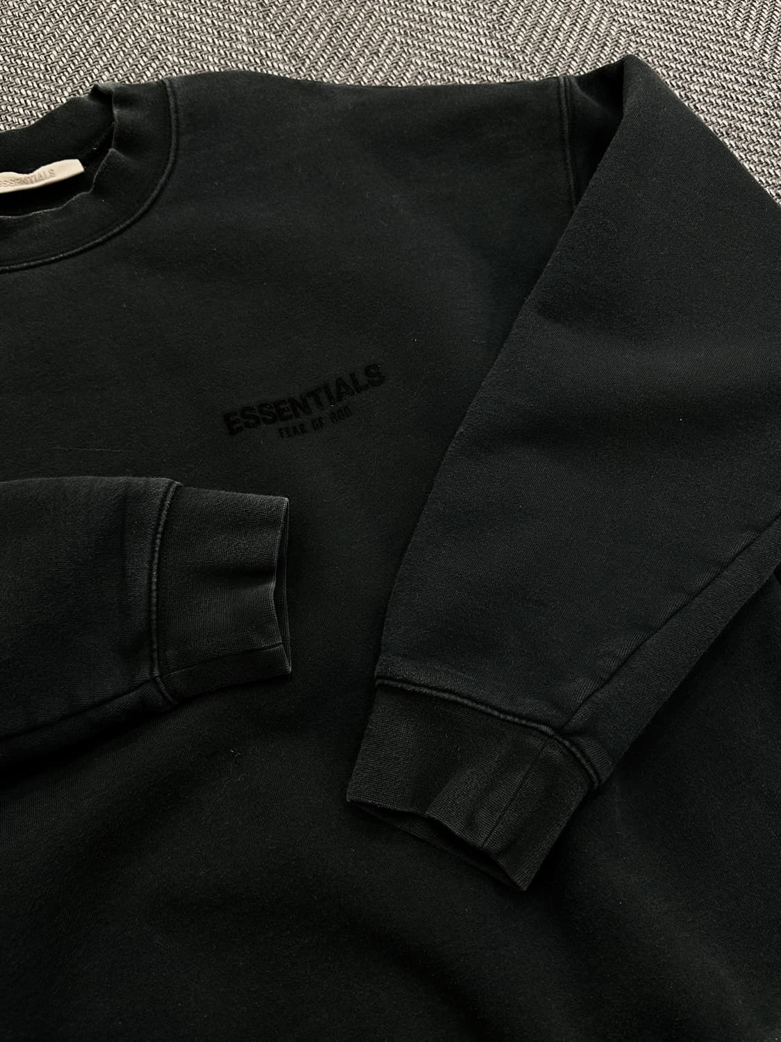 피오갓 에센셜 맨투맨 상품이미지2