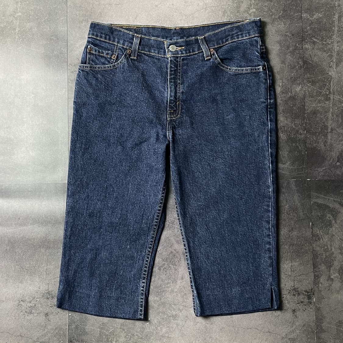 LEVI'S 리바이스517 빈티지 슬릿 데님 하프팬츠 A01168 상품이미지1