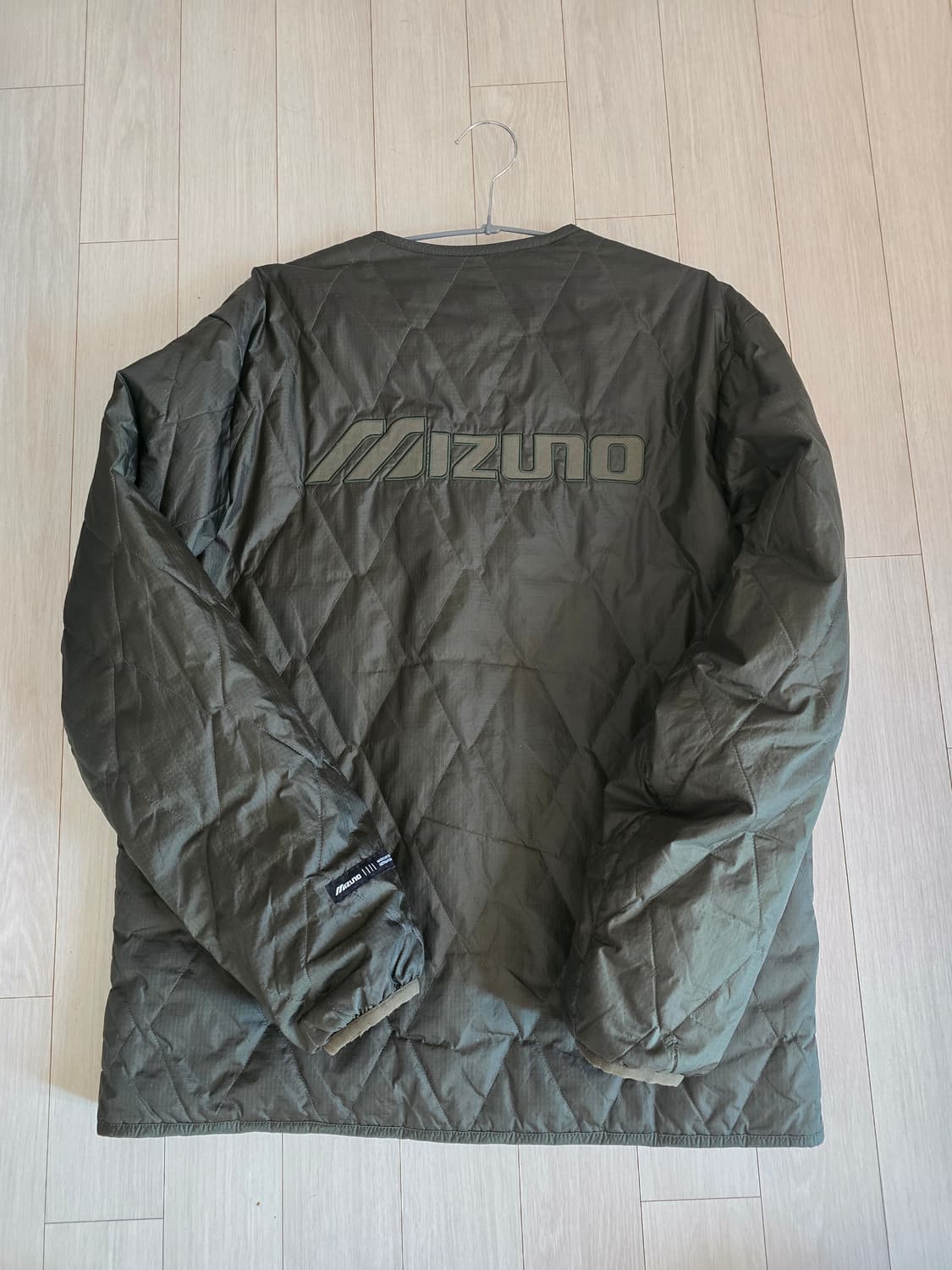미즈노 라이트퀄팅 자켓  상품이미지1