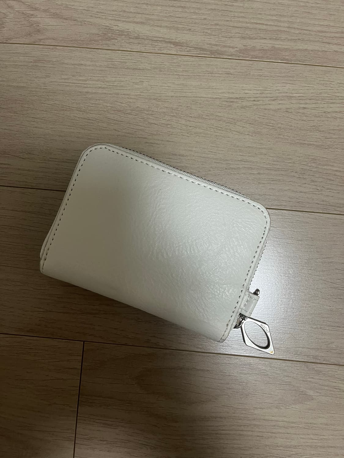 미스치프 롬버스 집 어라운드 월렛 화이트 상품이미지4