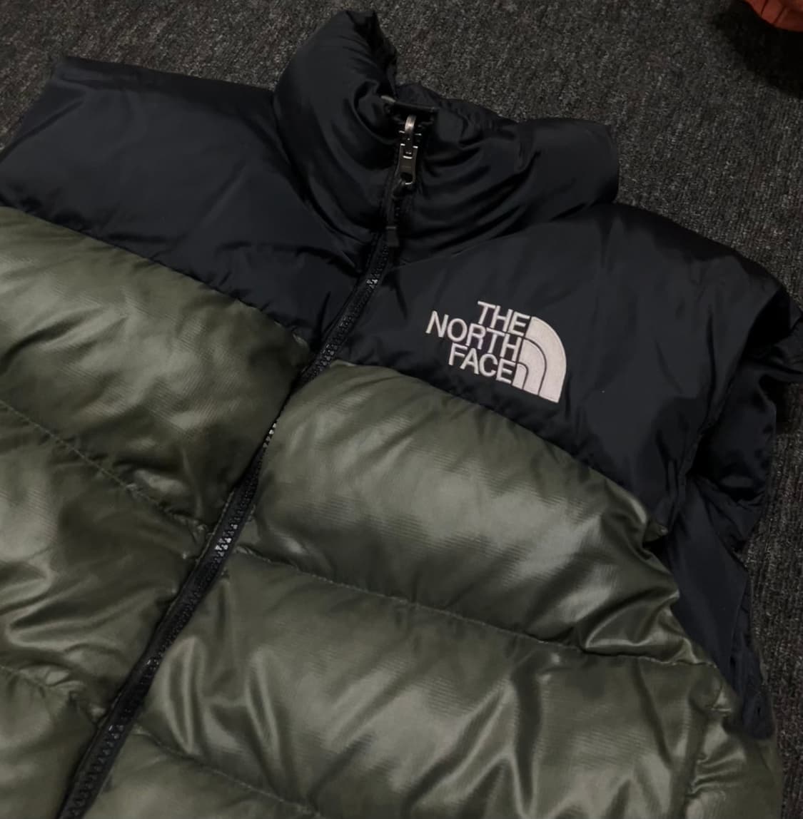 노스페이스 눕시 패딩조끼 700 상품이미지1
