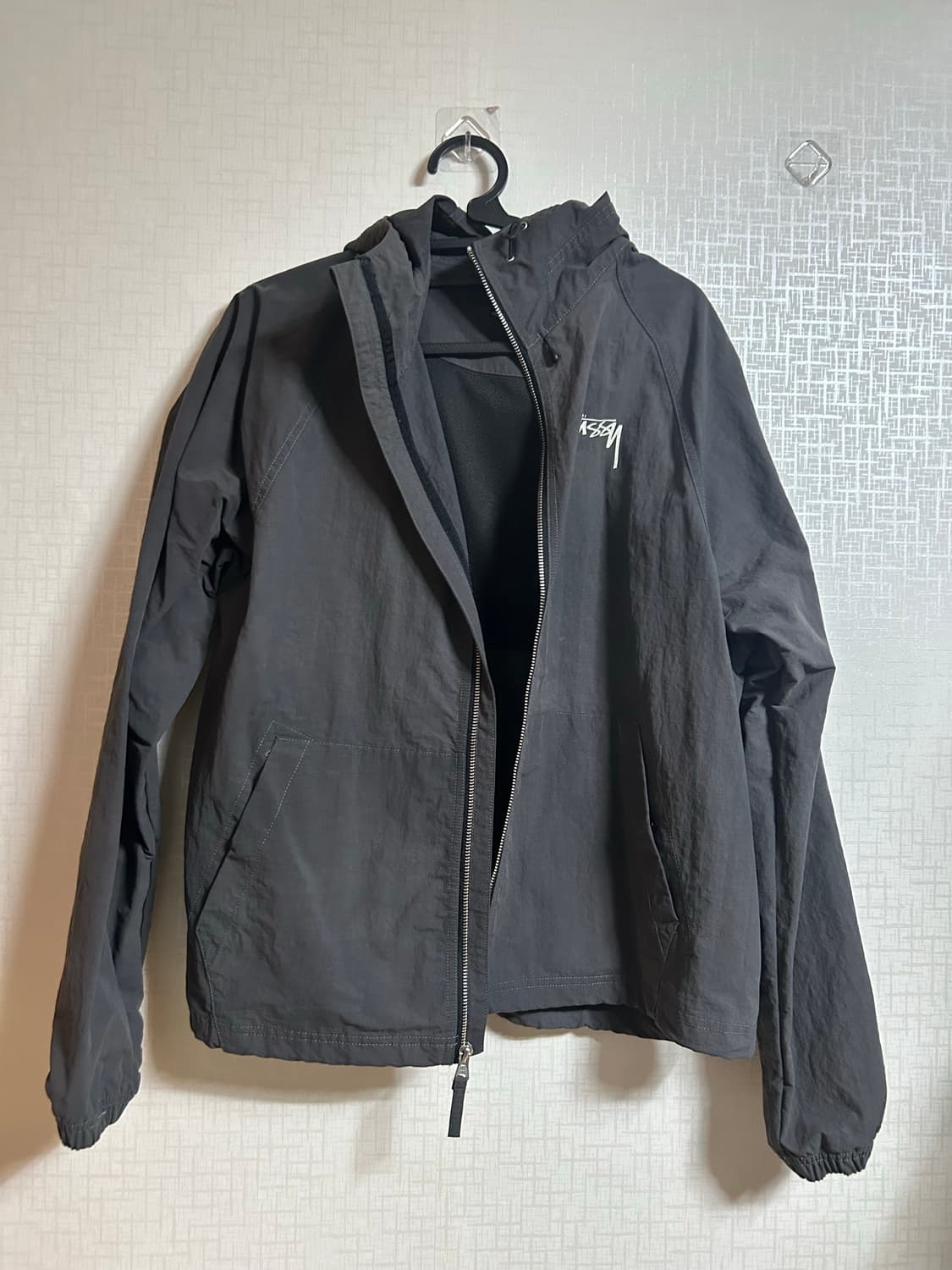 스투시 비치쉘 자켓(S) 팔아요 상품이미지2