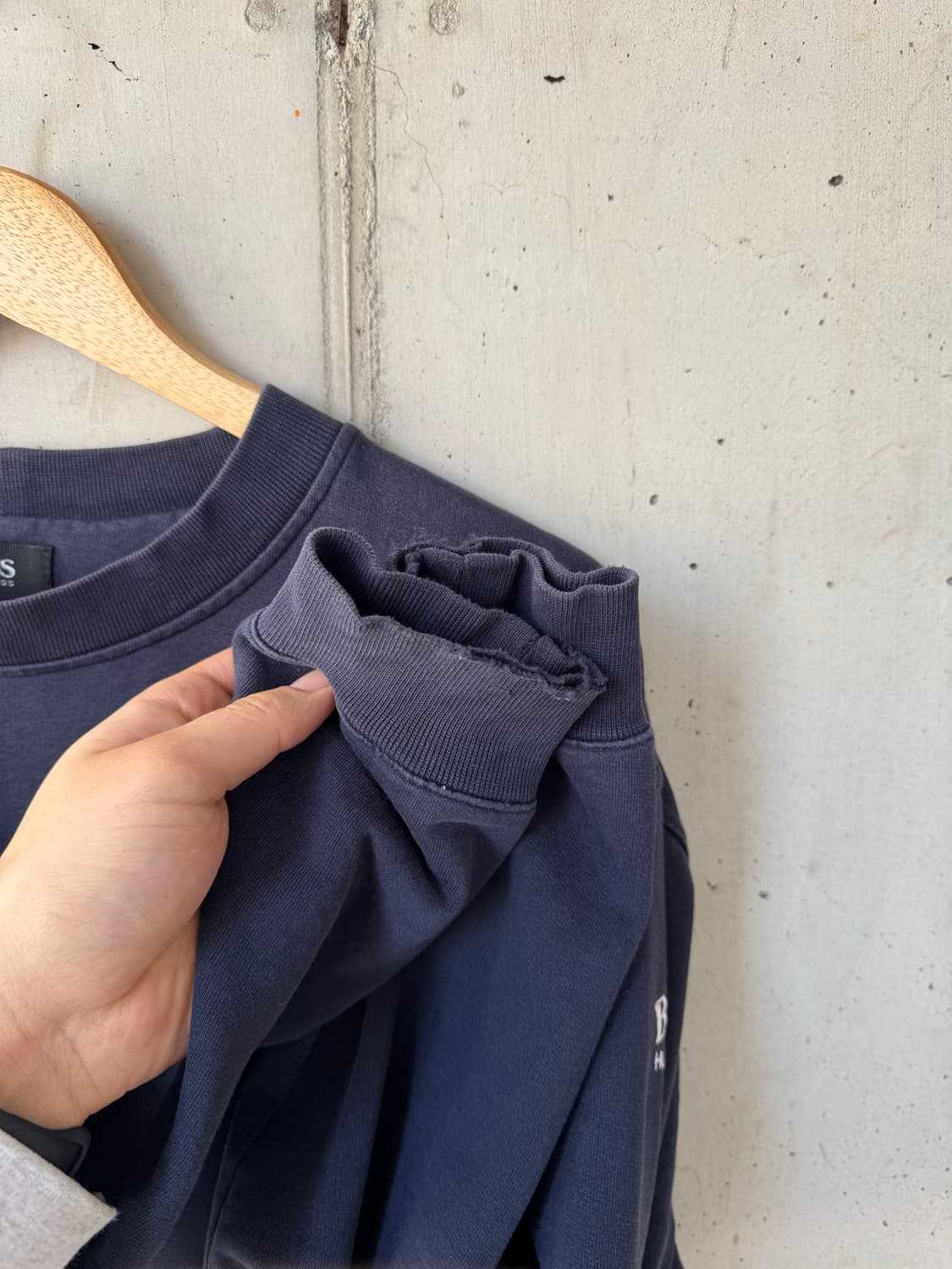 휴고버스 메르세데스 맨투맨 상품이미지7