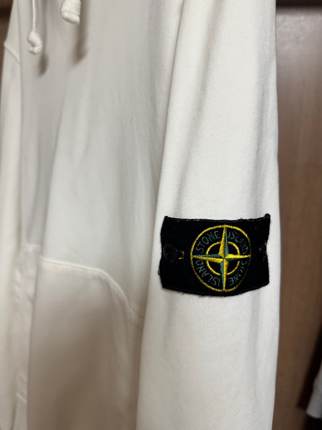 스톤아일랜드 후드티 상품이미지3