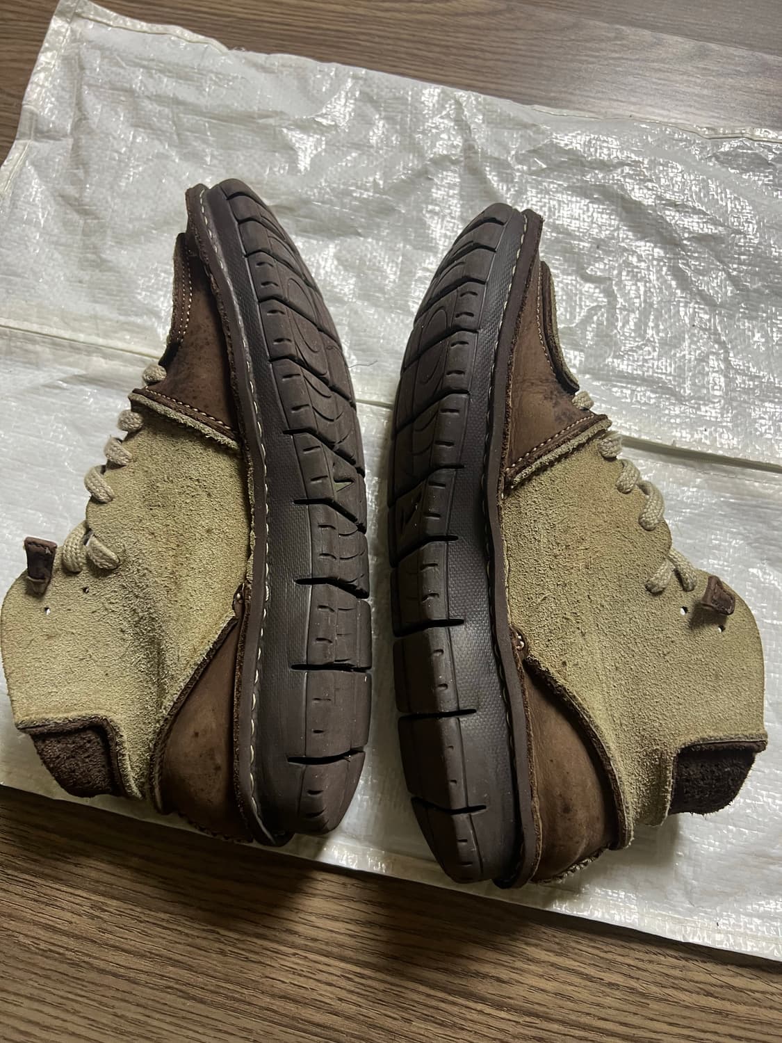 나이키 컨시더드 미드 조나단 앤더슨 디올 로에베 jw anderson 상품이미지9