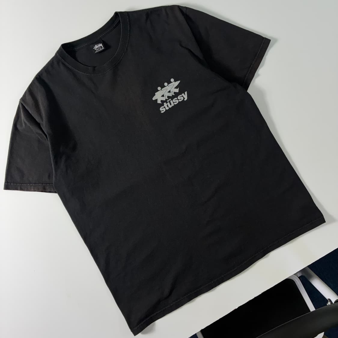 Stussy  스투시 서프워크 피그먼트 다이드 블랙 반팔티셔츠  상품이미지3