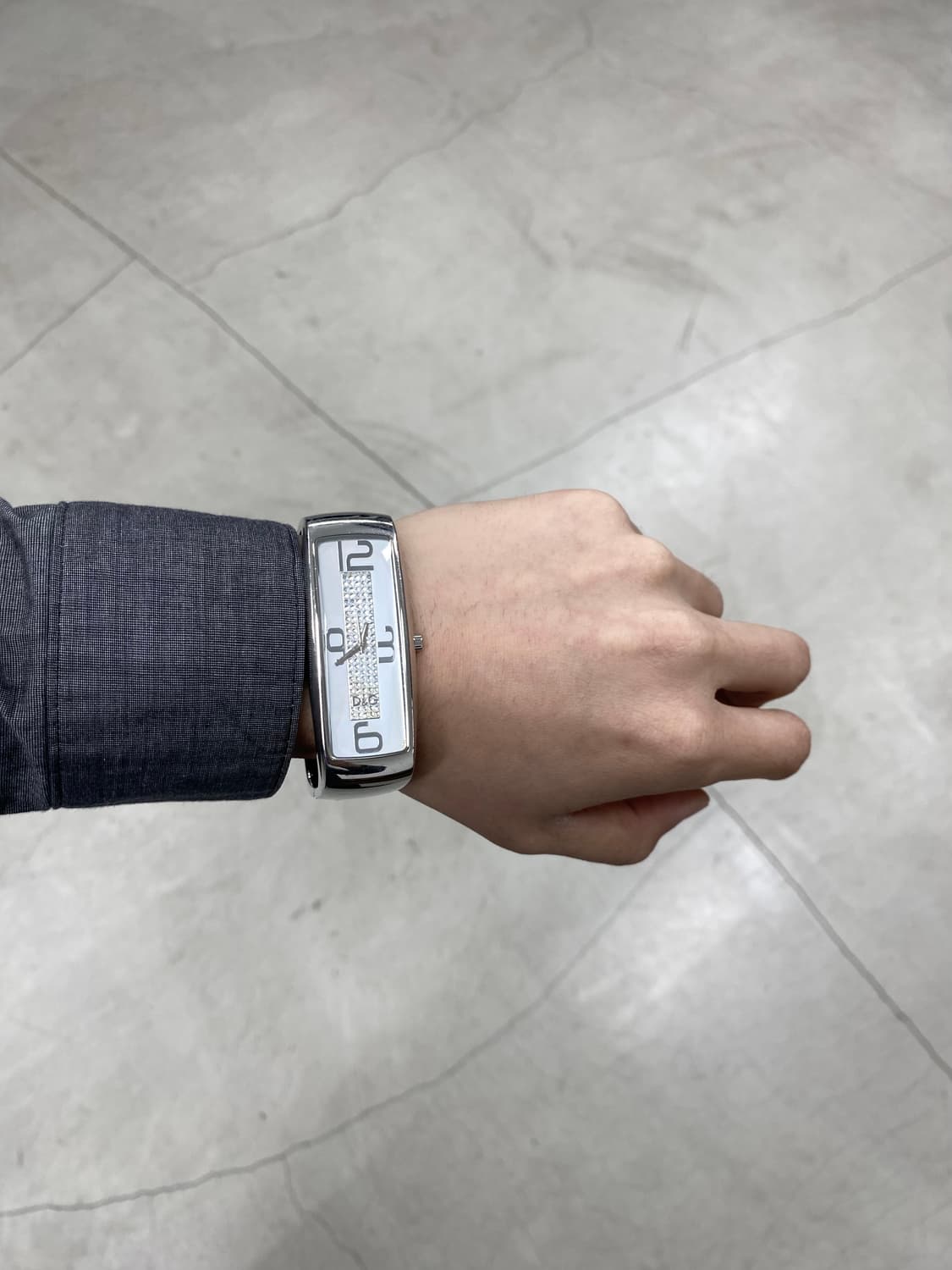 돌체앤가바나 스퀘어 브레이슬릿 와치 상품이미지2