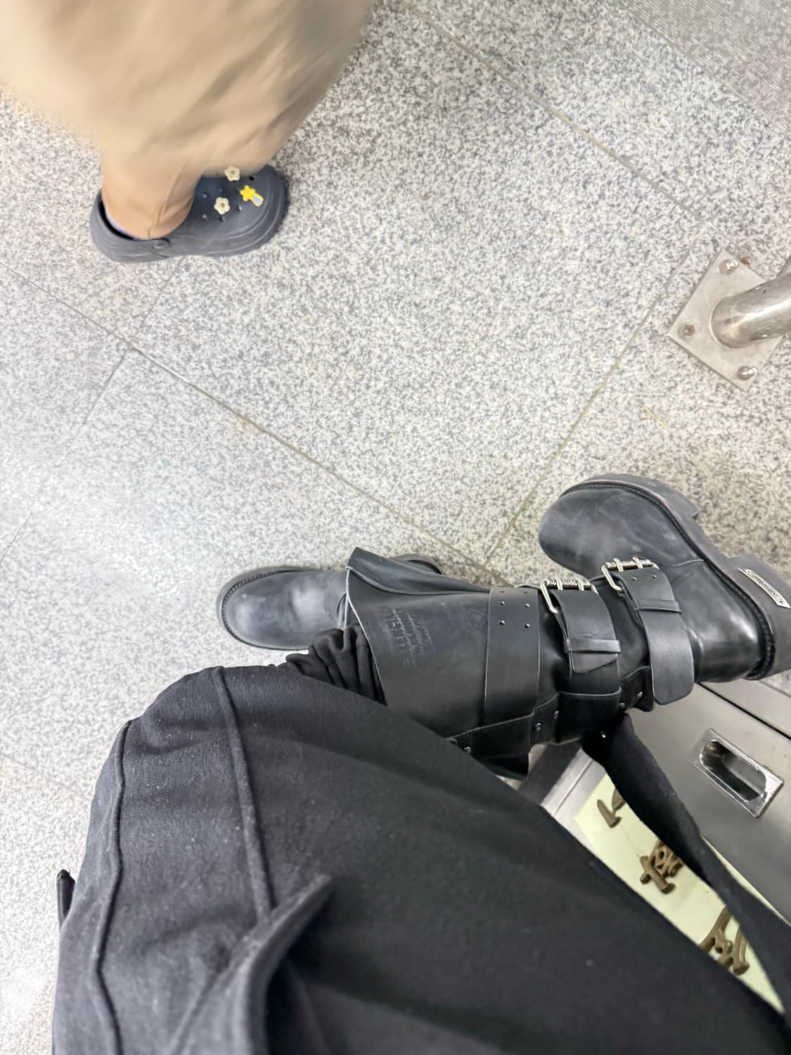 발렌시아가 베놈 부츠 하이 상품이미지3