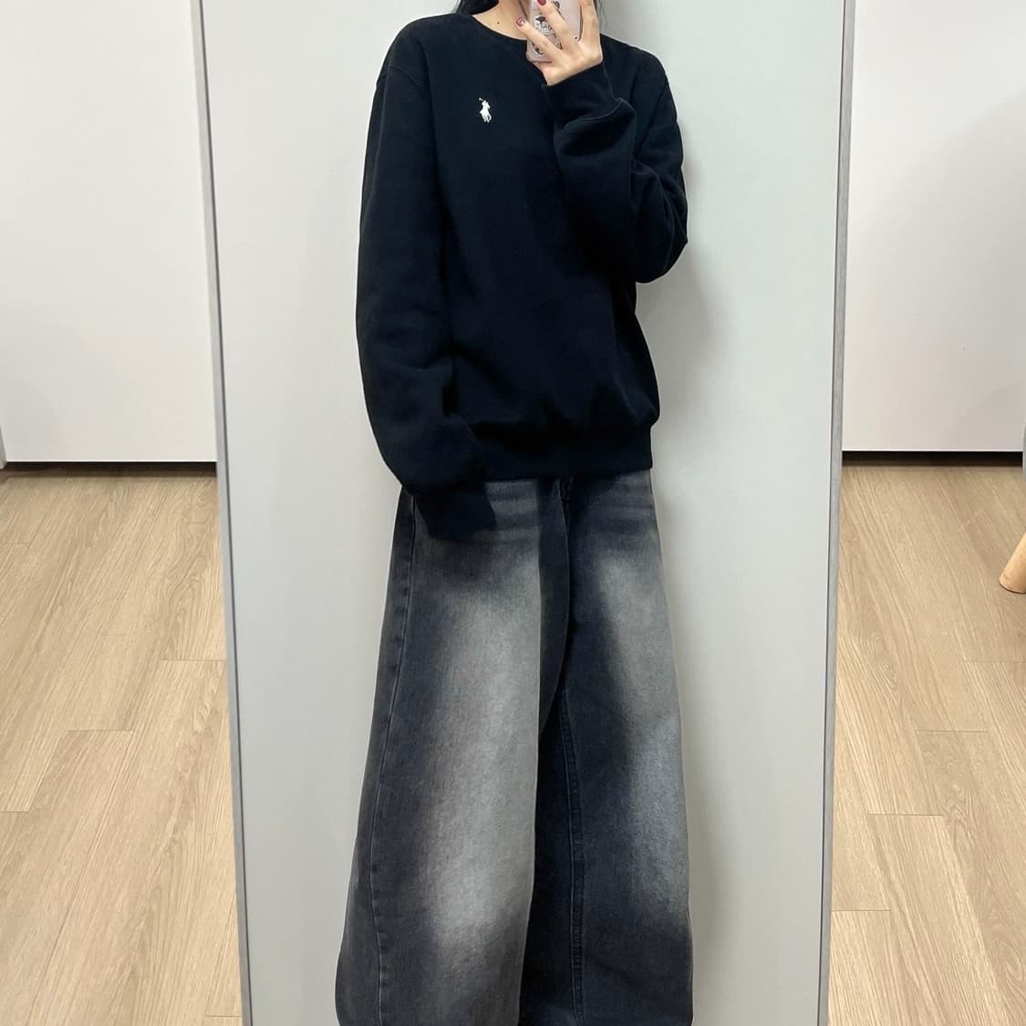 폴로 랄프로렌 신형 화이트 포니 블랙 맨투맨 상품이미지1