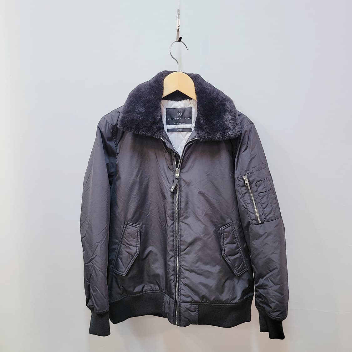 L) 리미티드 겨울 항공점퍼  상품이미지1