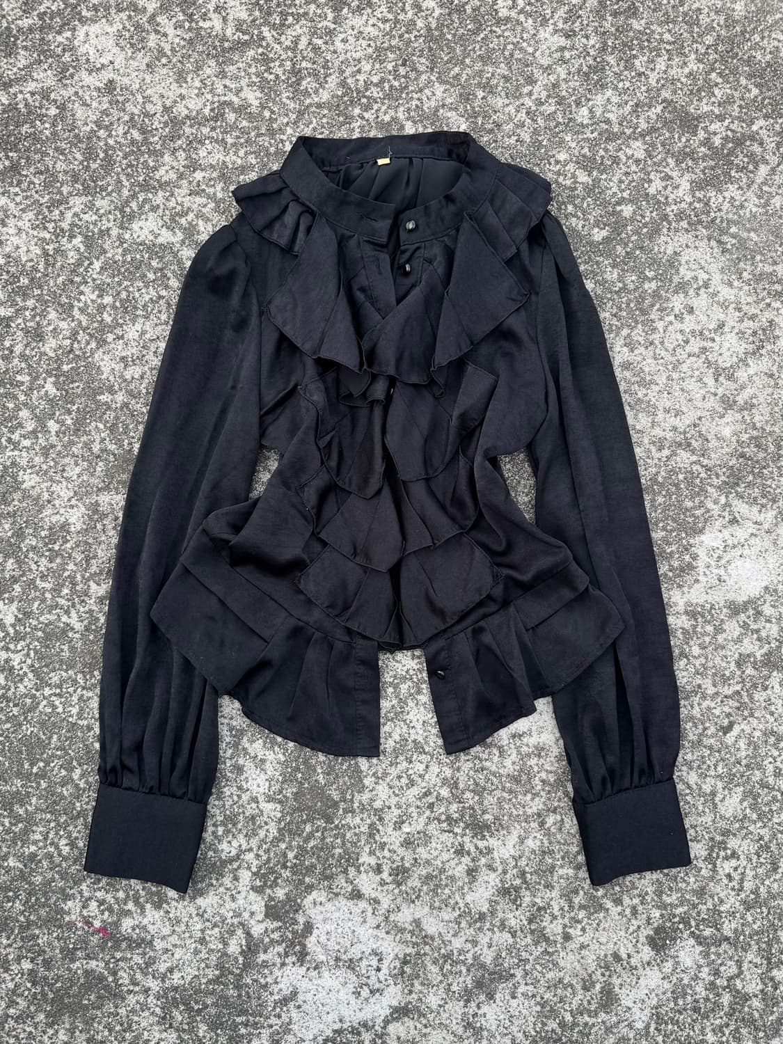 Black frill shirt 상품이미지3
