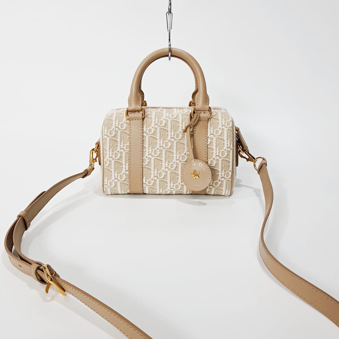 디올 그루브 20 오블리크 자카드 내추럴 M1364UTZQ 상품이미지1