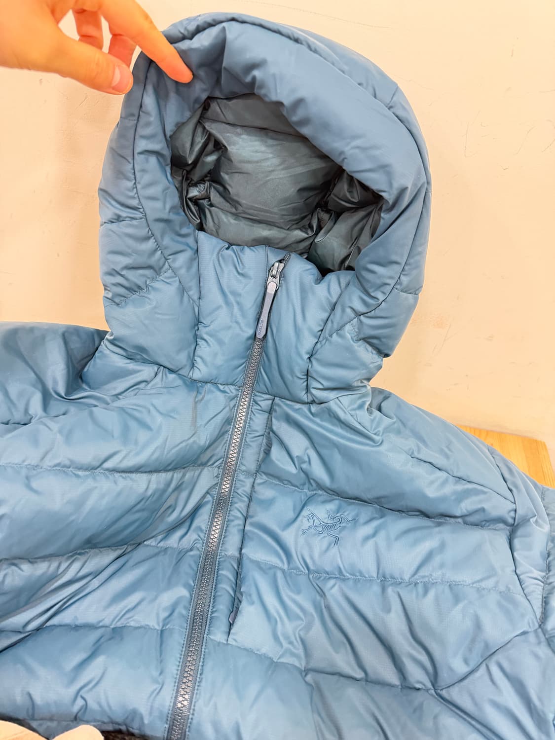 아크테릭스 토륨 나이스케이프 L 사이즈   1번 잠깐 착용 후 보관  상 상품이미지1