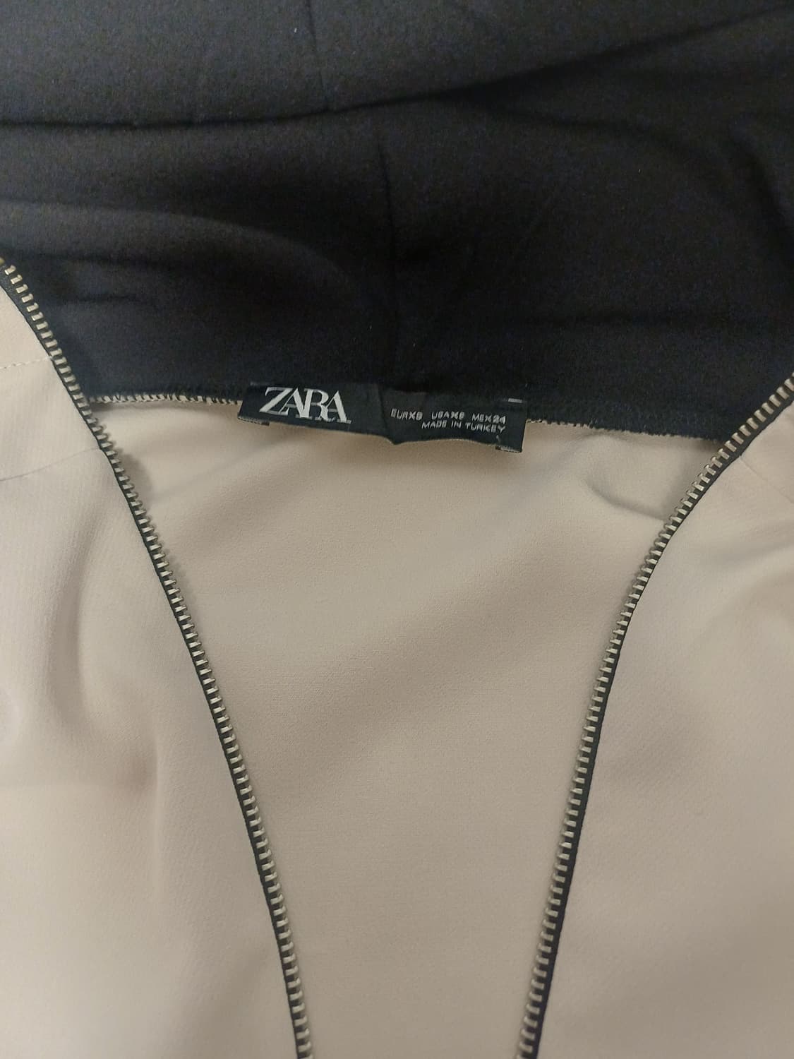 [XS] 자라(ZARA) 컬러 블록 하프 집업 루즈핏 후디 상품이미지4