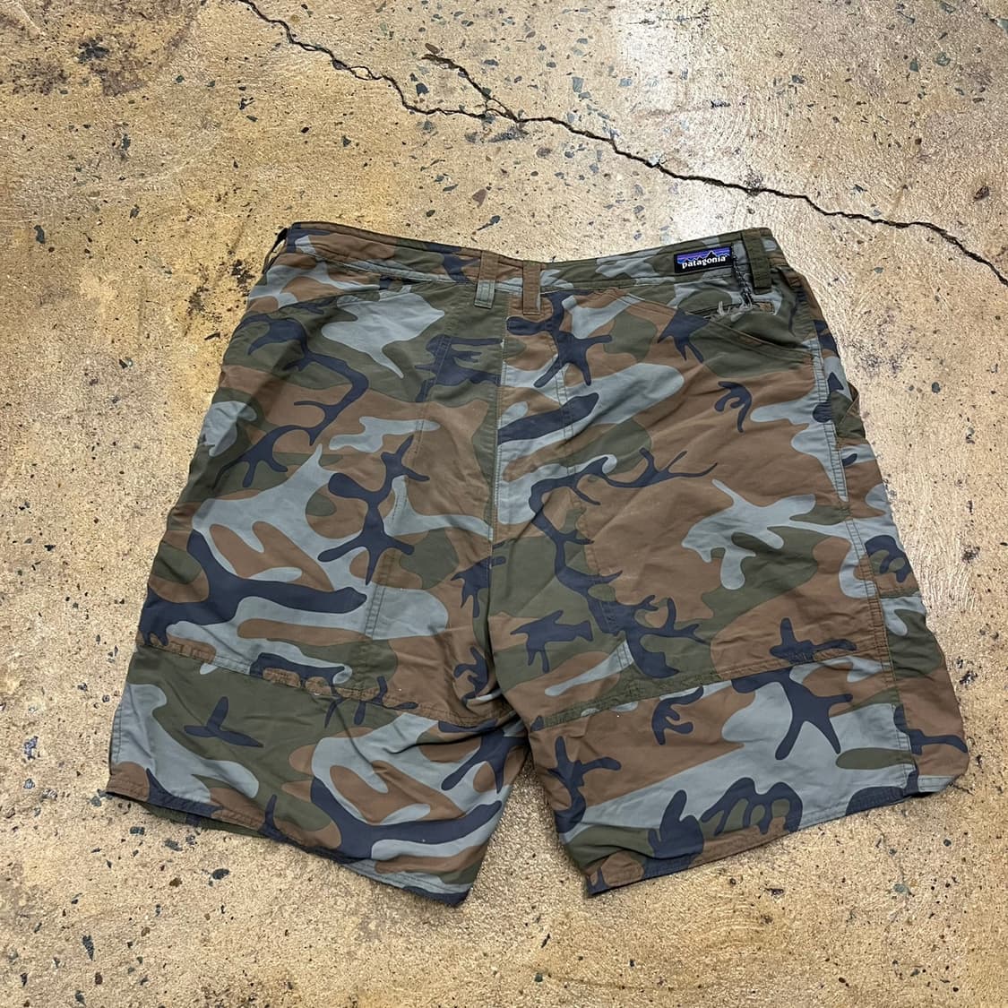 [정품/36] 파타고니아 카모플라주 패턴 빈티지 반바지 b17 상품이미지3