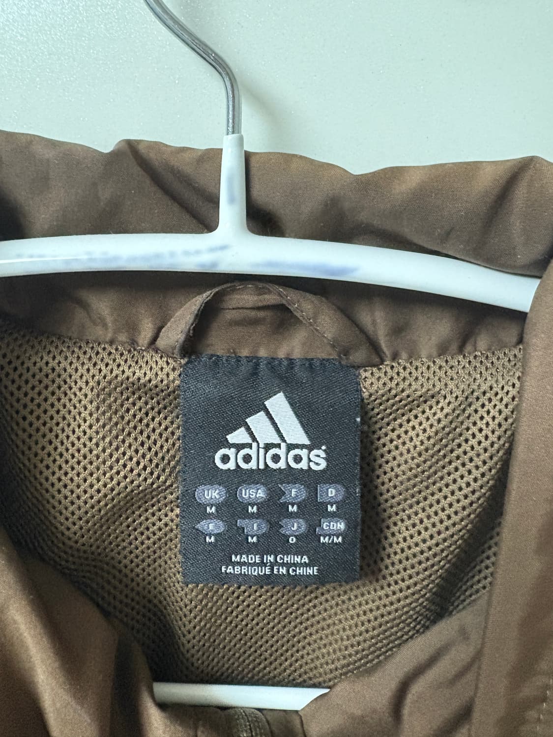 아디다스 브라운 카키 윈드브레이커 바람막이 상품이미지5