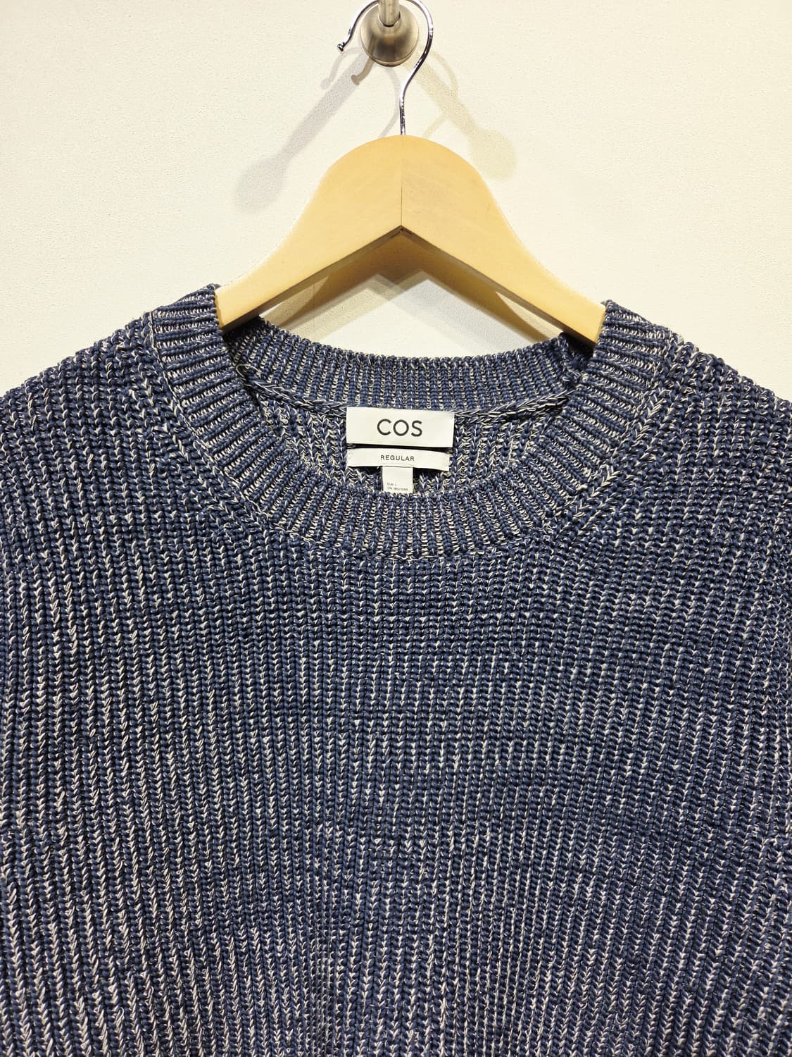 COS 코스 레귤러핏 텍스처 믹스 니트 상품이미지3