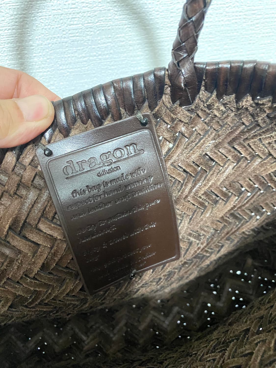 드래곤 디퓨전 스몰 토트백 다크브라운  상품이미지5