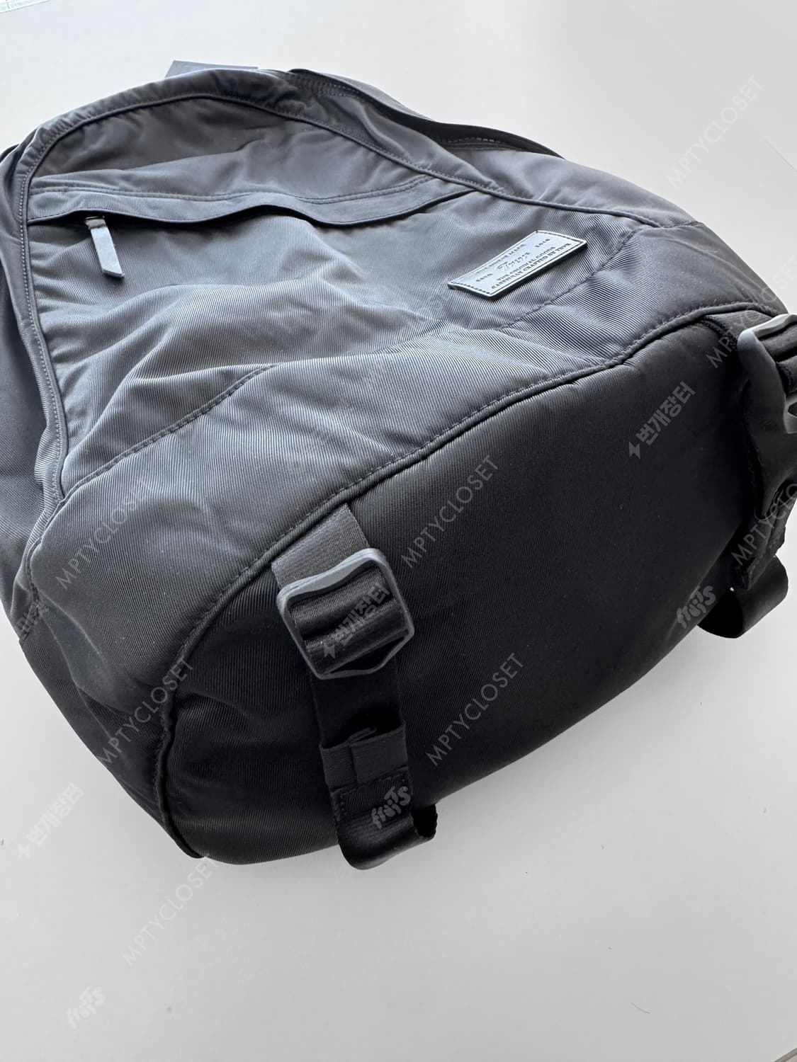 trvr 스테이플 백팩 상품이미지5