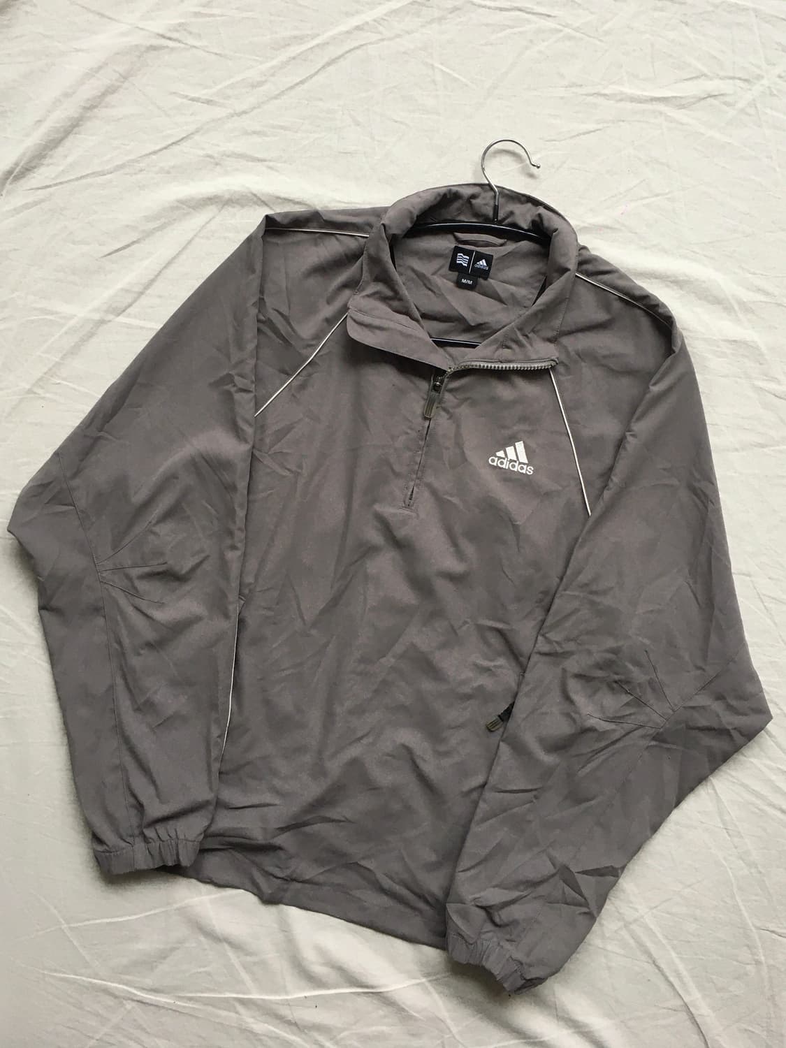 아디다스 삼선로고 아노락 상품이미지3