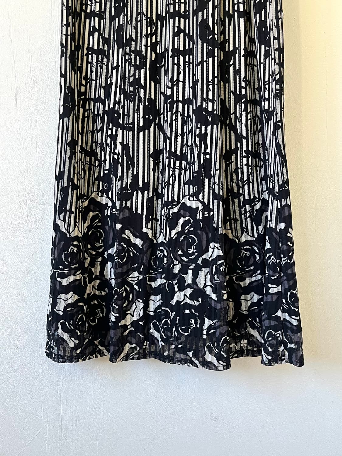 LOBJIE 실루엣 스커트 상품이미지2