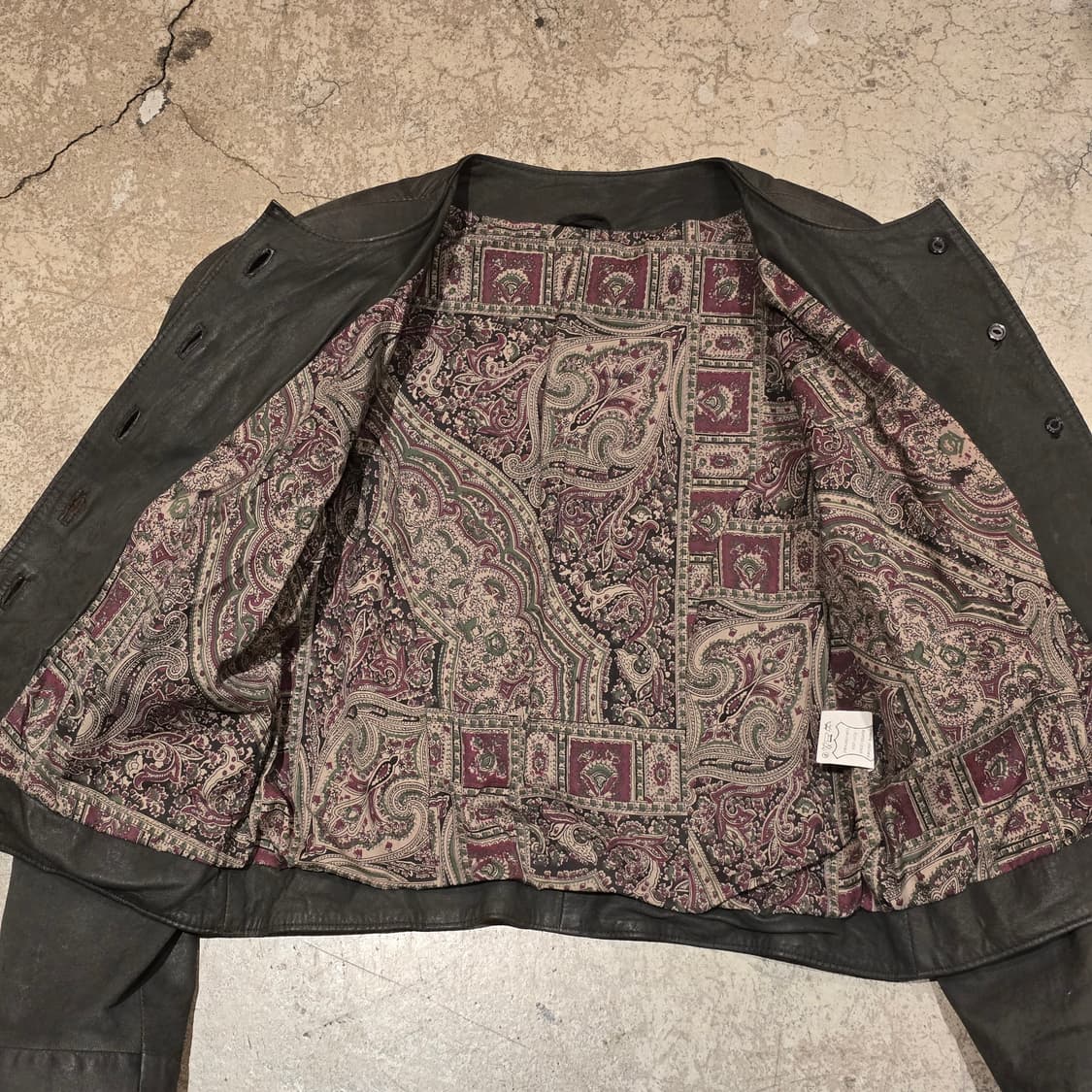 80s 트라흐텐 에델바이스 메탈버튼 크롭 가죽 자켓 상품이미지5