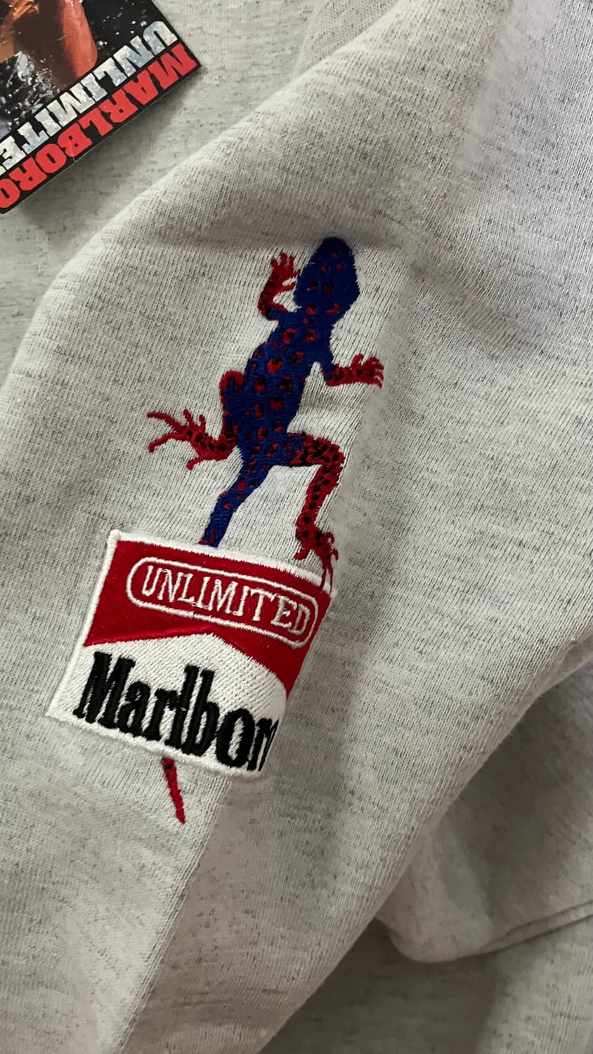 말보로 스웻셔츠 데드스탁 상품이미지3