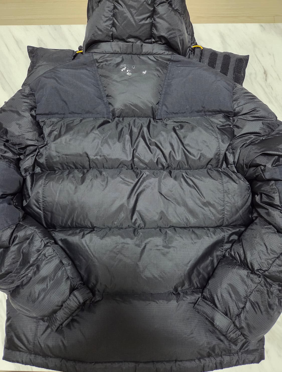 아디다스 하이킹 벌킨 800 구스 다운 상품이미지2