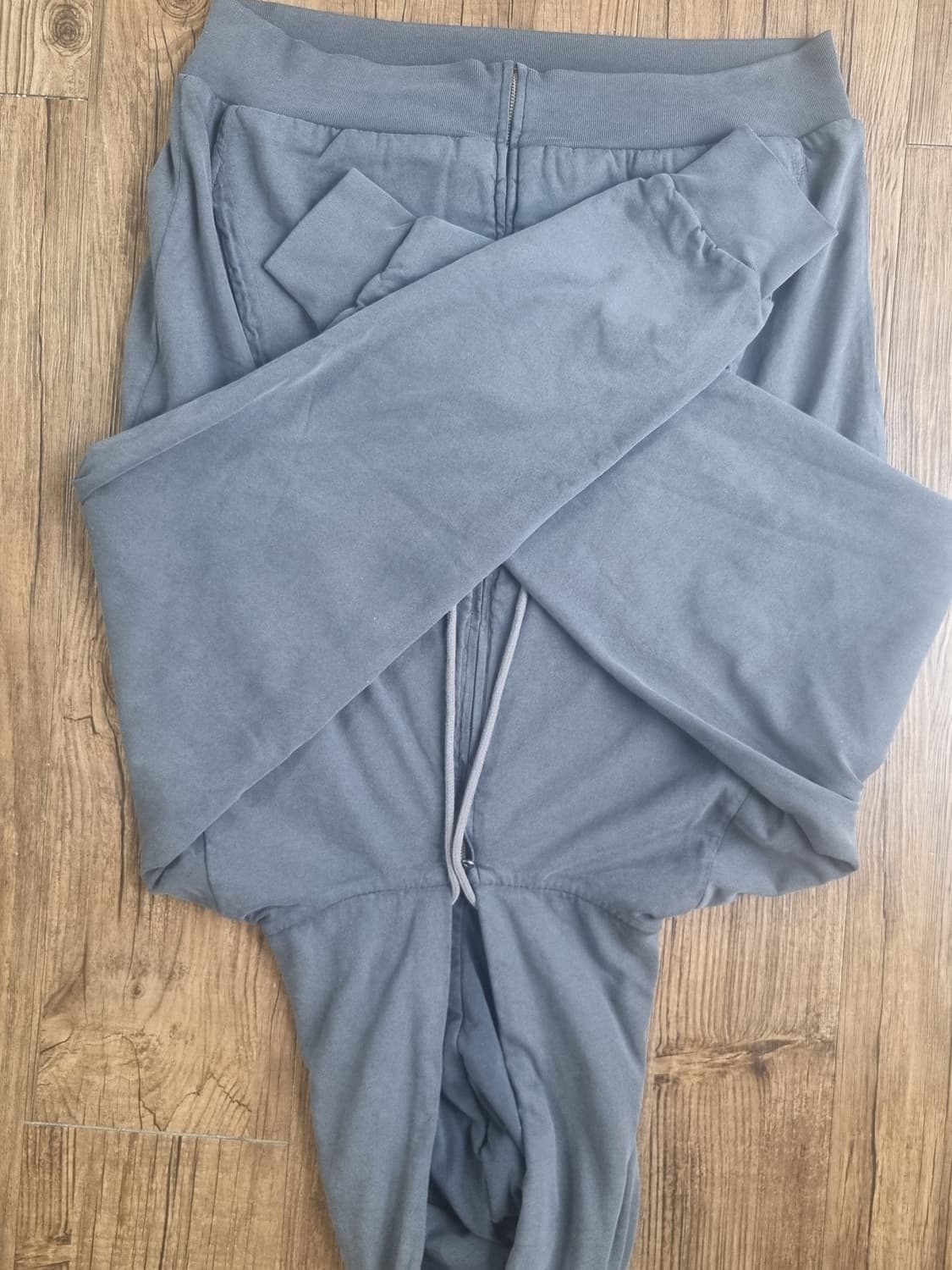 Yeezy gap 후드집업 포에틱 블랙 상품이미지3