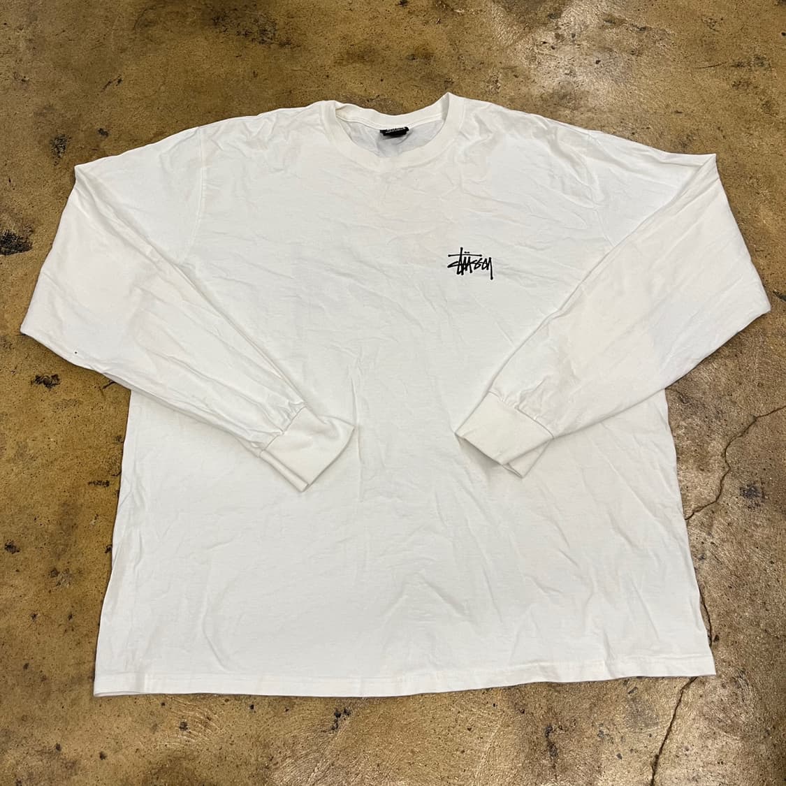 스투시 화이트 롱슬리브 긴팔 티셔츠  상품이미지2