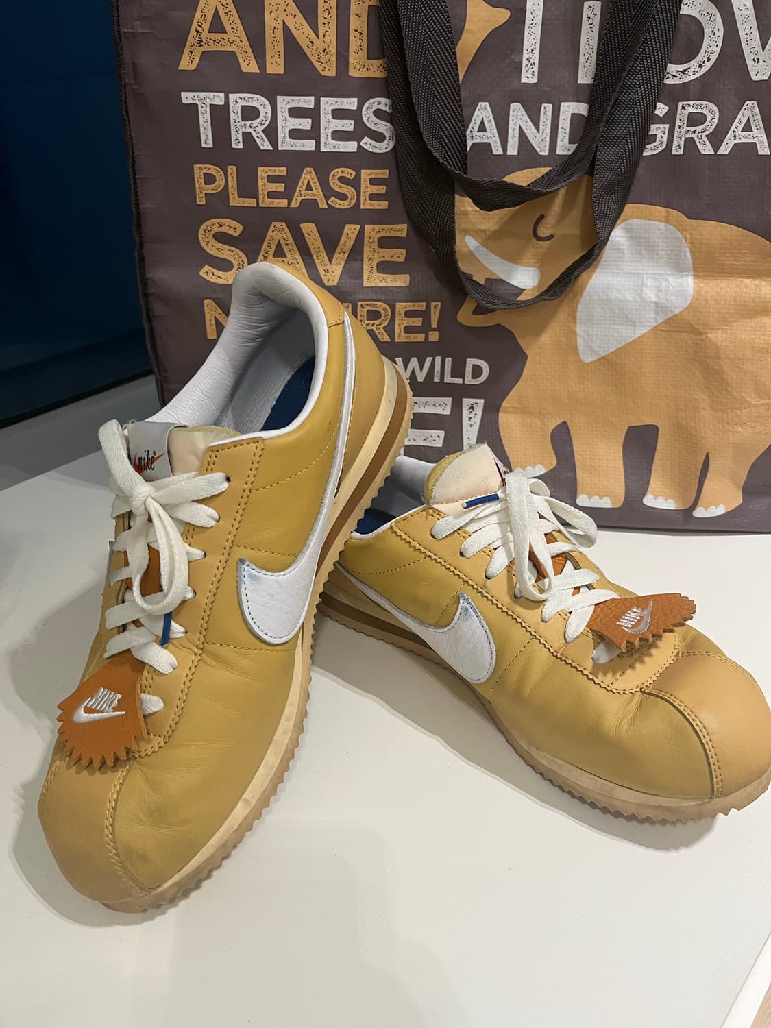 나이키 코르테즈 275 위트골드 상품이미지1