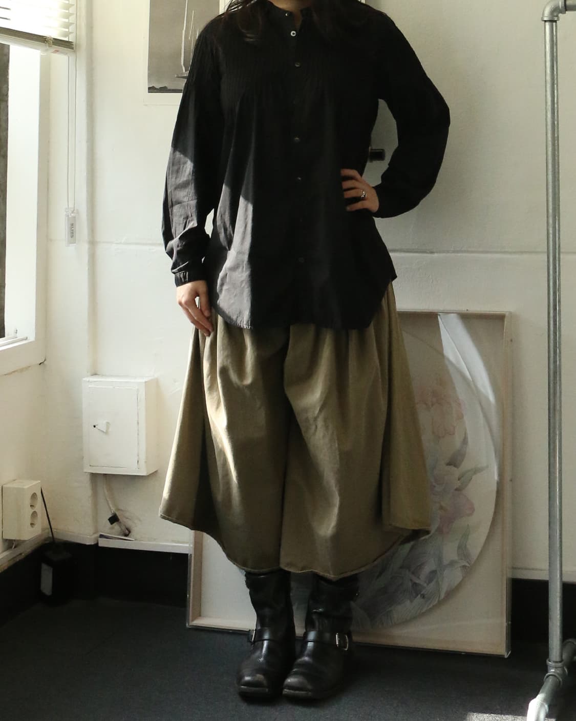 캐피탈 블랙 핀턱 셔츠  상품이미지4