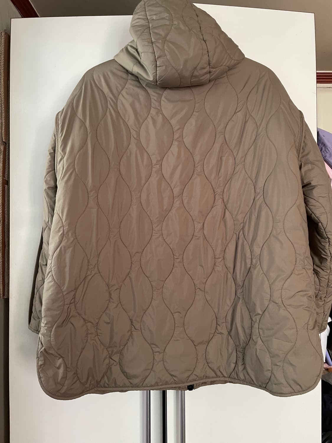 자라 오버핏 퀼팅 후드 점퍼 카키 상품이미지2