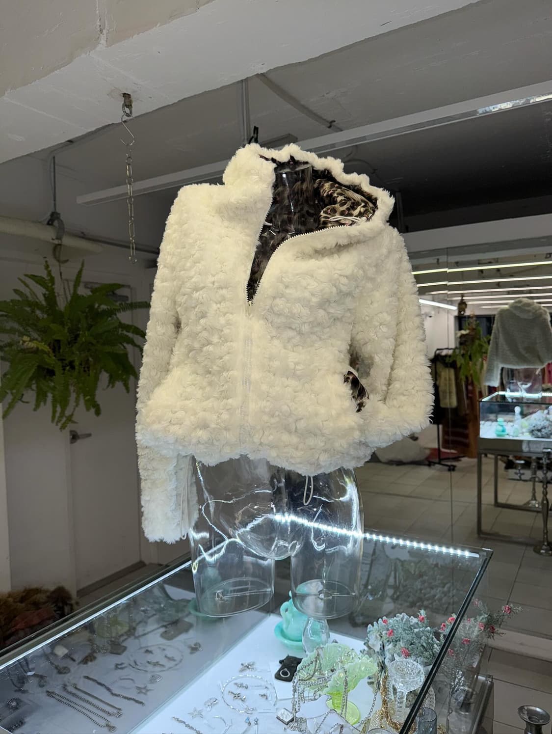 리버서블 호피 레오파드 퍼 화이트 점퍼 새상품 양면 리버시블 상품이미지2