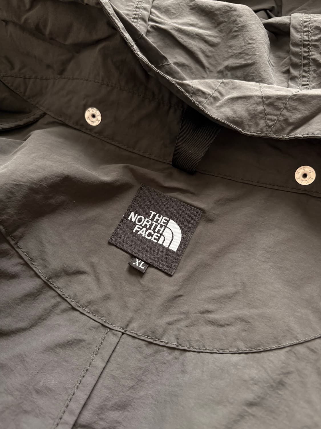 노스페이스 롤팩 재킷 바람막이 XL 다크그레이 상품이미지8