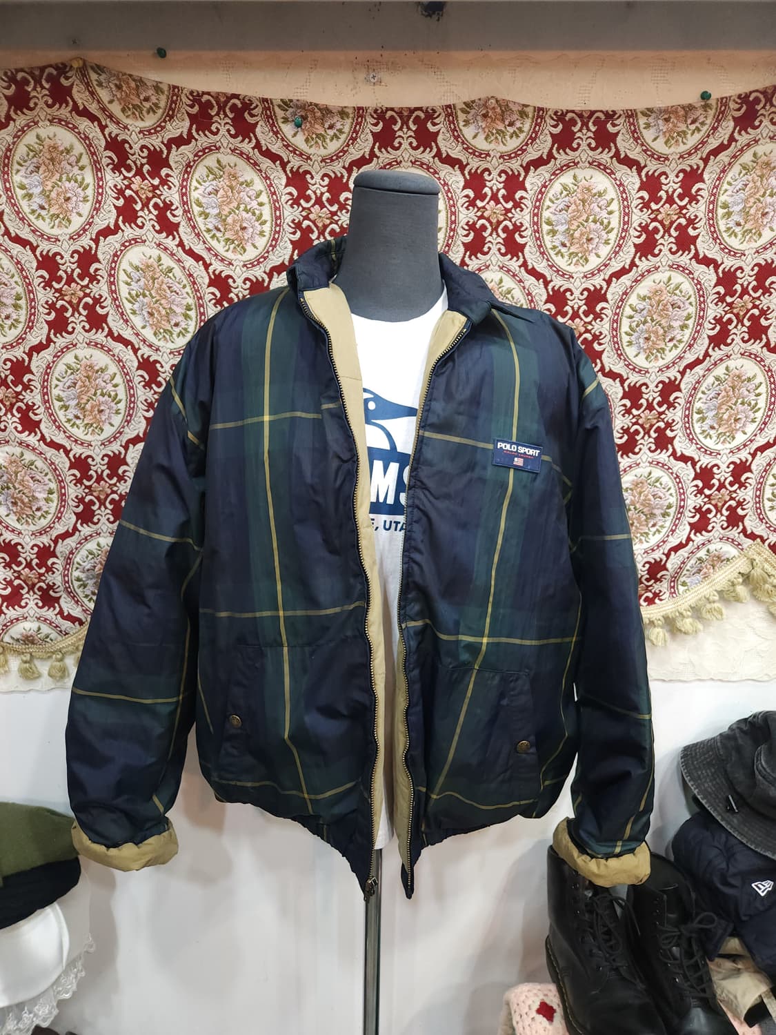 폴로스포츠 90s 블랙와치 체크 숏 패딩 점퍼

 상품이미지1