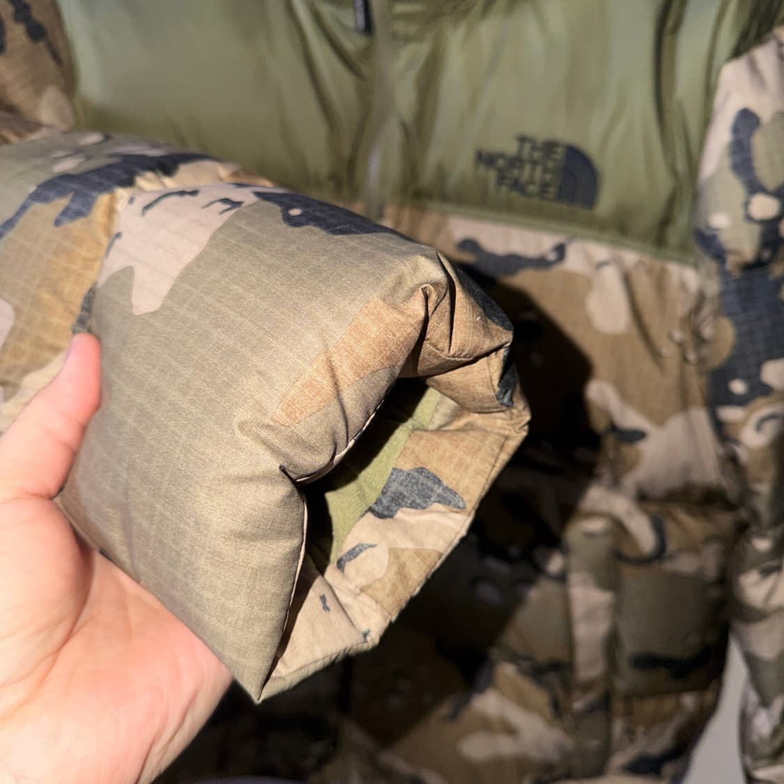 노스페이스 눕시 데저트카모 레어템 2XL(105-110) 상품이미지3