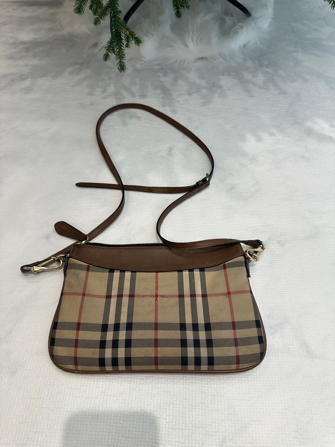 버버리 크로스백 상품이미지2