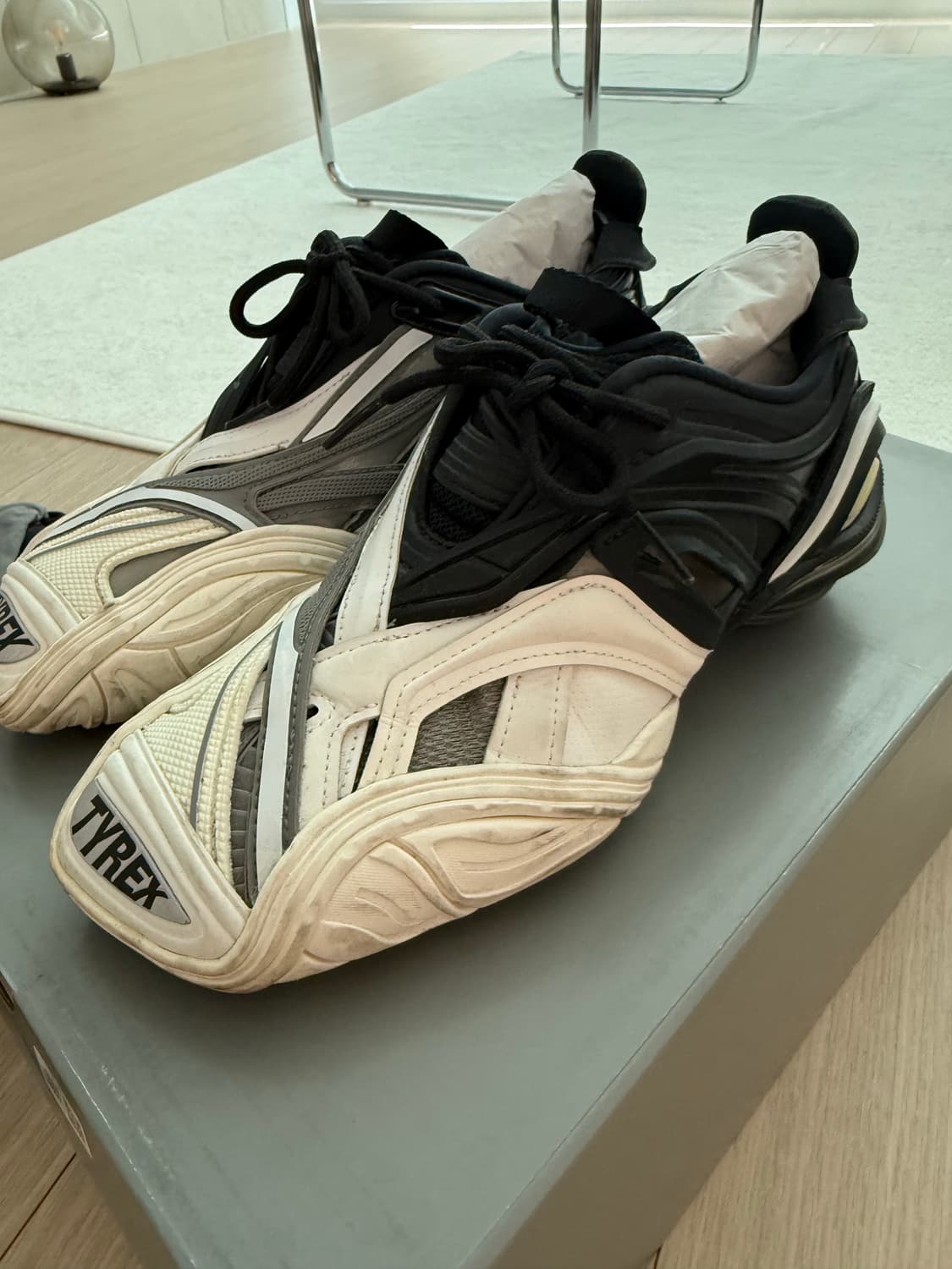 발렌시아가 타이렉스 37사이즈 상품이미지3