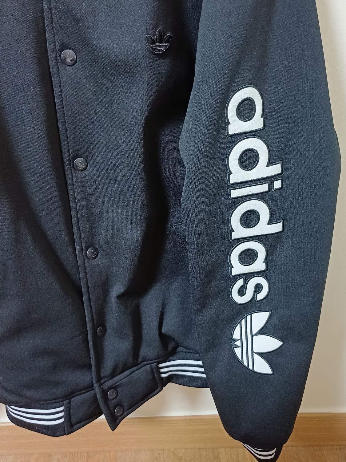 아디다스 바시티 붐버 누빔 자켓 상품이미지7