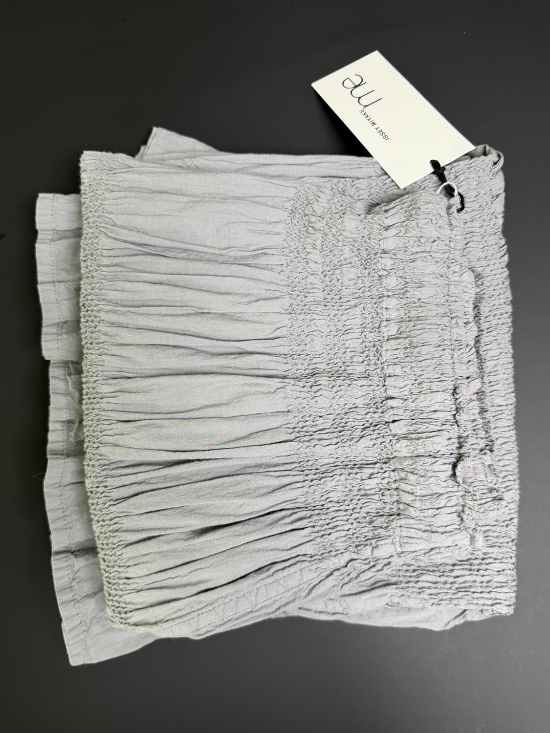 미이세이미야케 슈링크 스트라이프 롱 스커트 - 그레이  상품이미지5