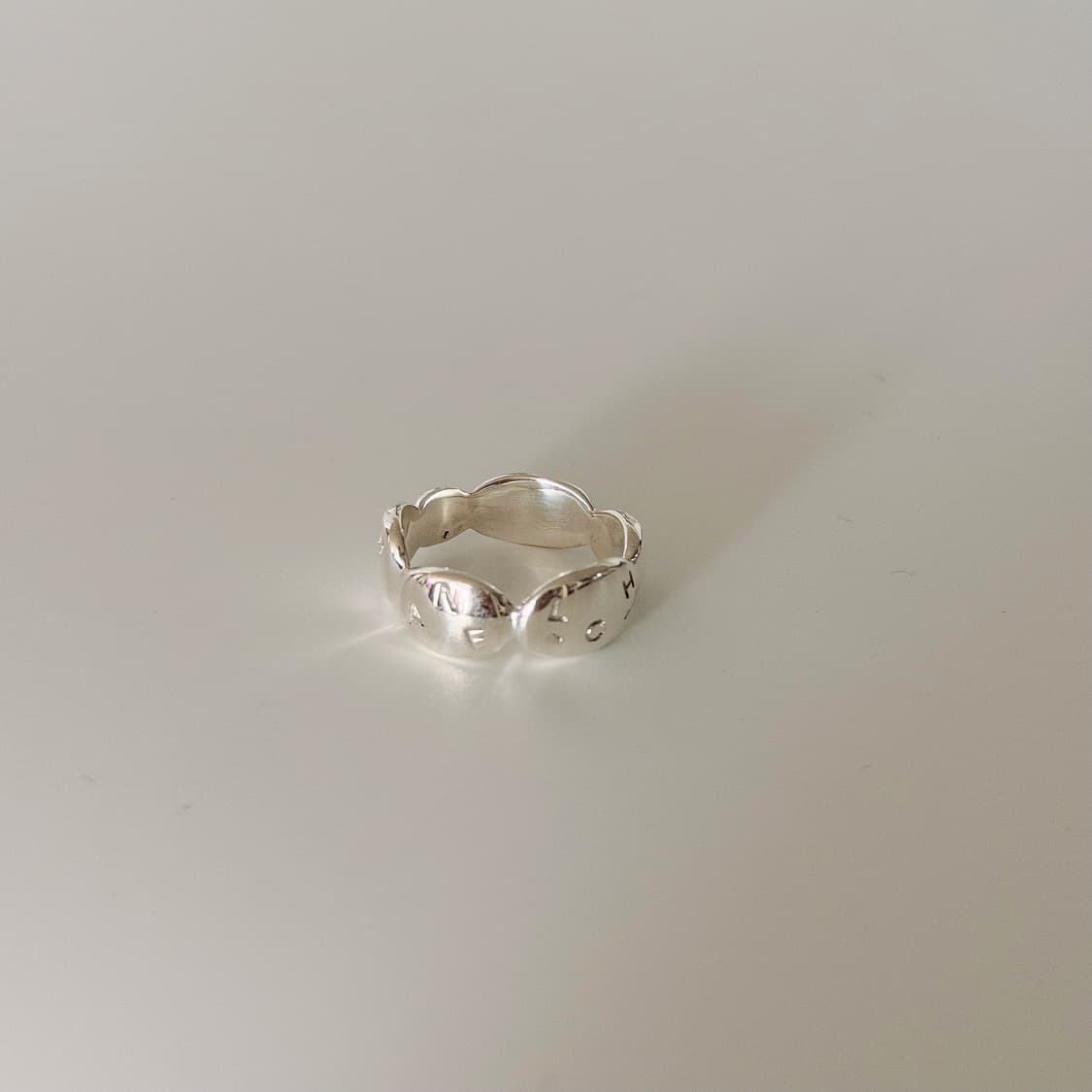 빈티지 샤넬 실버 카멜리아 반지 상품이미지6